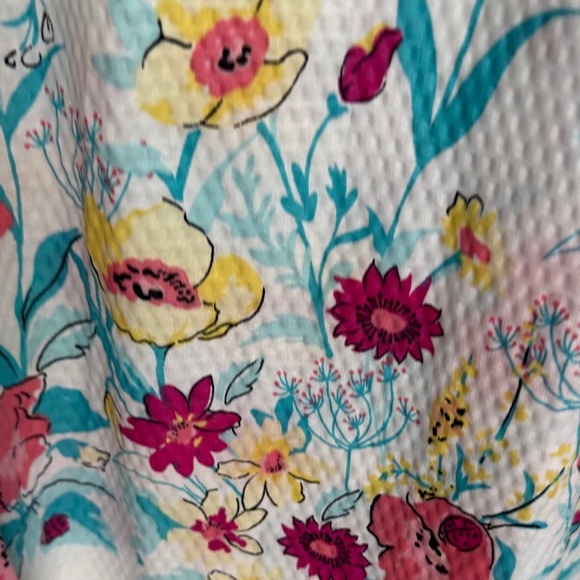 Floral White Robe - Picture 4 of 4